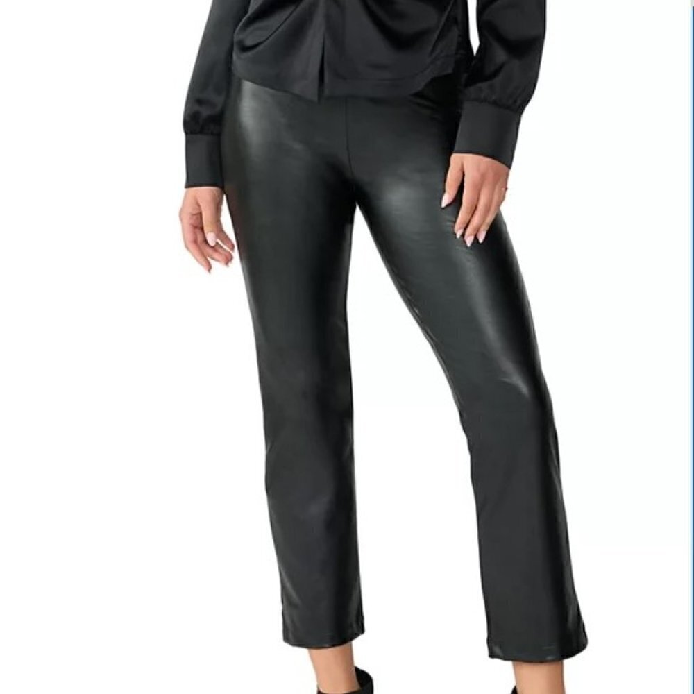 WHITE BIRCH BLACK FAUX LEATHER CAPRI ANKLE PANTS